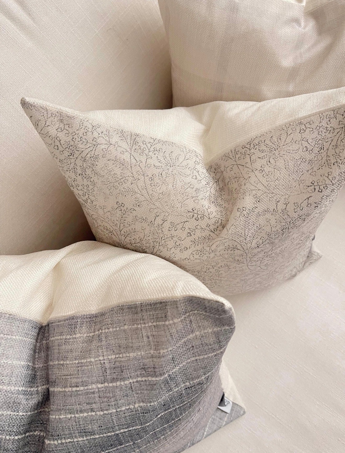 Cuscini in puro lino.